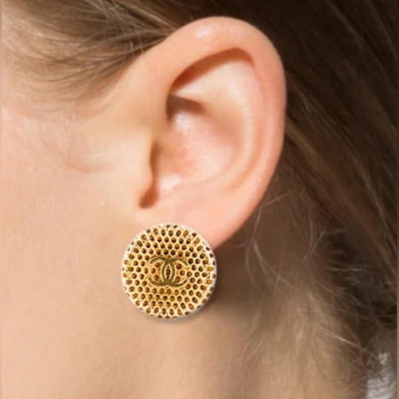 🔥Chanel Authentic Vintage Earrings  1996 Circa 🔥 - Picture 4 of 5